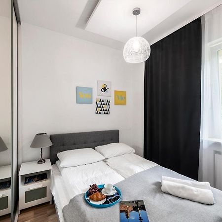 Shortstaypoland Wybrzeze Kosciuszkowskie Warschau Exterior foto